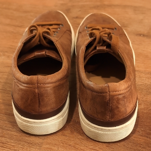 👞 Johnston & Murphy Men's Brown Leather Sneakers - Picture 8 of 10